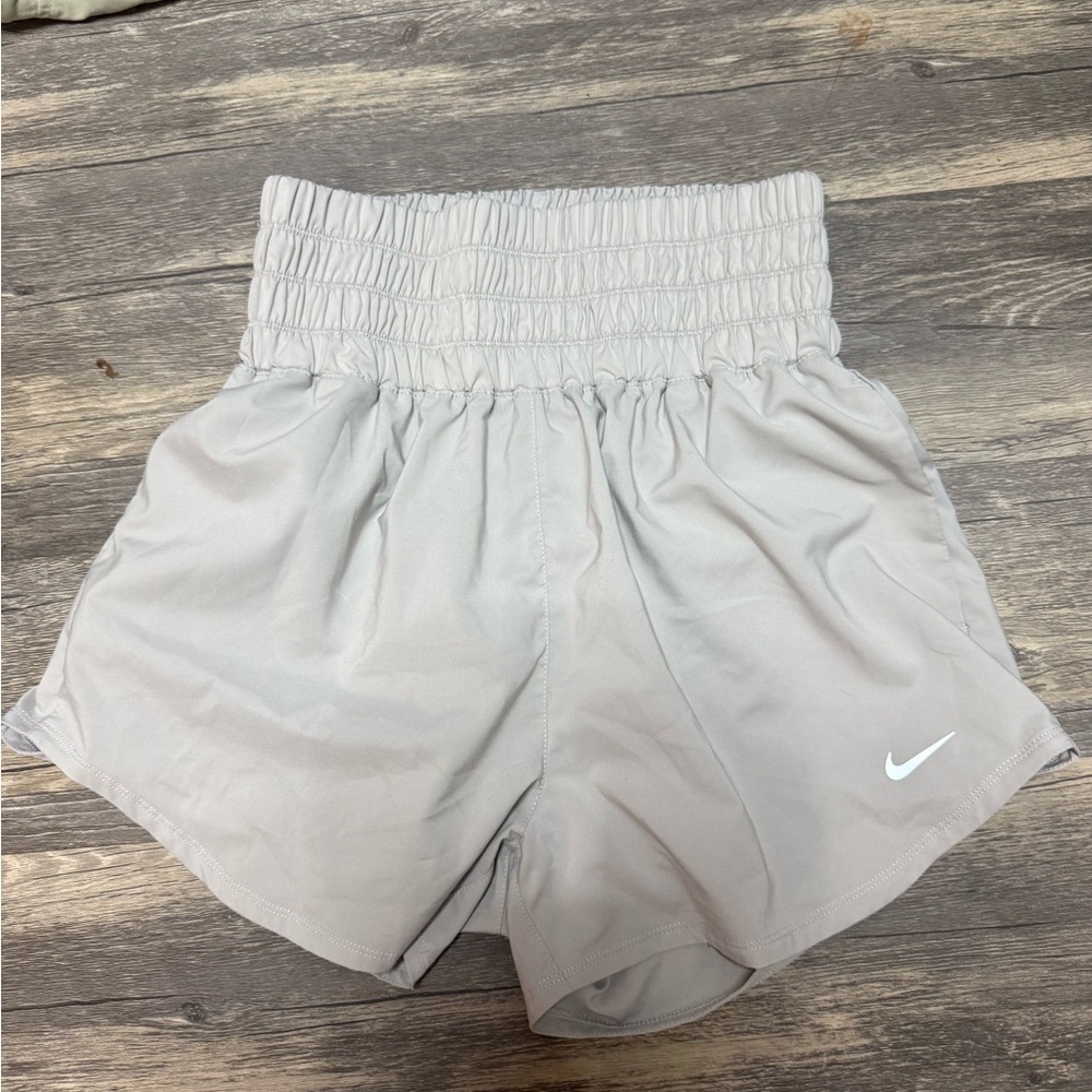 Nike Women's Light Gray Athletic Shorts
